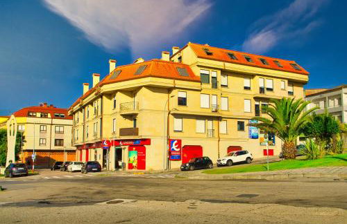 Lujo y vistas panorámicas en primera línea de mar - Foto 23