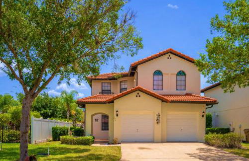 Spacious 4BR Home Perfect for Families - Foto 30