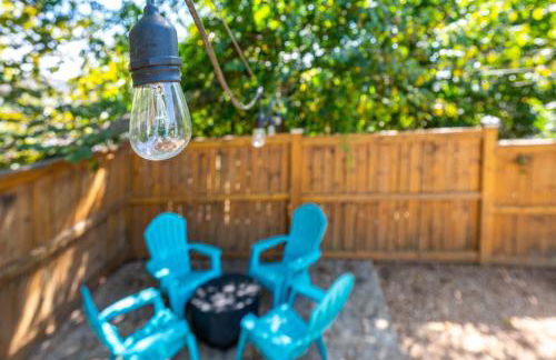 Stylish Durham Retreat - Walkable Sleeps 6 - Foto 71