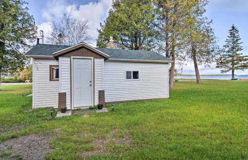 Lovely Lake Huron Getaway Beach Access and Kayaks! - Foto 20