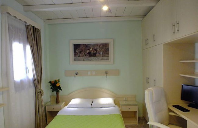 Santa Katerina Studios & Apartments - Photo 36