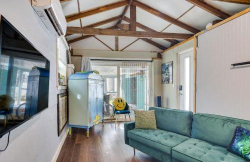 7 Mi to Dtwn Studio with Screened Porch in Tampa - Foto 4