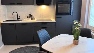 Güden Pearl Bhaven Deck 6 ,Exklusive große Wohnung,Hochwertige Ausstattung,Privatparkplatz & Carport,Großer Garten mit Gartenhaus,Langzeitaufenthalt - Foto 3