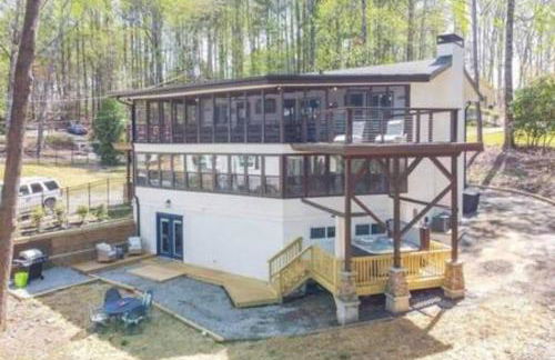 NEW! Lakefront|Lux|Games|HotTub|Dock|Friends+Fam! - Foto 20