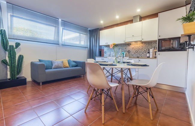 House and People - Rua da Taxa - Foto 1