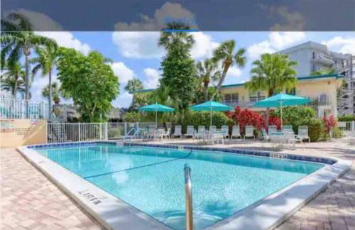 Malyn 108, Updated Waterfront condo, private patio - Foto 12