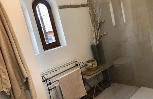 Grande maison avec dépendance piscine & jacuzzi - Foto 30