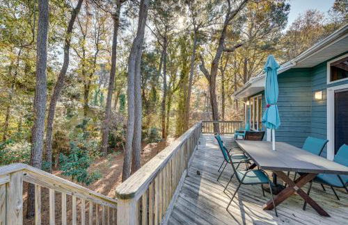 1 Mi to Beach Access Southern Shores Gem with Deck - Foto 28