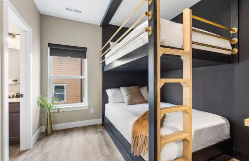 Sunset Salut - Foto 48