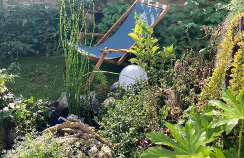 2bed Cabin w/ Parking Near Snowdonia National Park - Photo 9