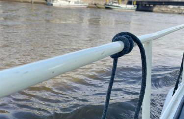 Süsses Motorboot - Bremen Überseestadt - Foto 29