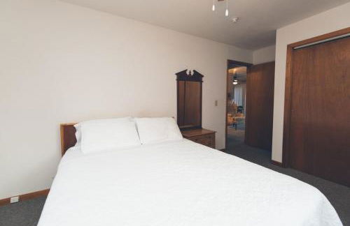 Spacious Bass Creek Apartment B near Peace Trail - Foto 11