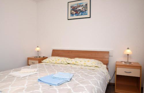Apartman Anamarija Valun II - Foto 11