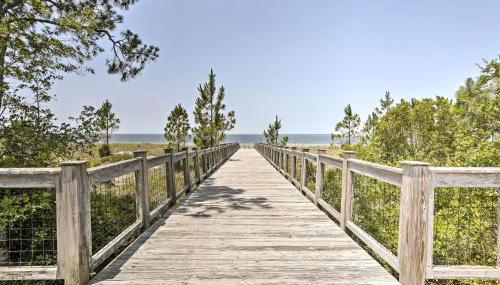 Port St Joe Beach House with Pool Access! - Foto 3