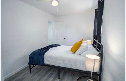 Charming 4br/2ba Only 5 Mins Downtown & Riverwalk - Foto 40