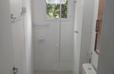 Apartamento novo região central de Ubatuba, com churrasqueira e varanda, 2 vagas - Residencial Jathy - Foto 28