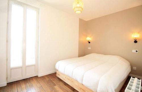 Disponible - Maison Entière Rénovée - Matelas Emma - RERB, 5mn Paris - Parking Rue Gratuit - Matelas Emma - 6 pers - 2 Terrasses - Foto 3