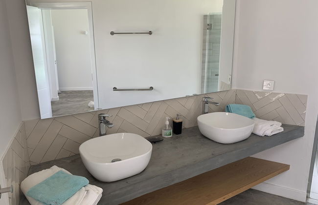 Luxury beachfront villa with private pool and cozy Pavillon with private jacuzzi on rooftop terrace - Photo 43