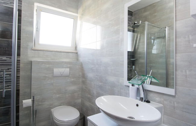 Apartment in Seget Donji Near Trogir Old Town - Photo 15