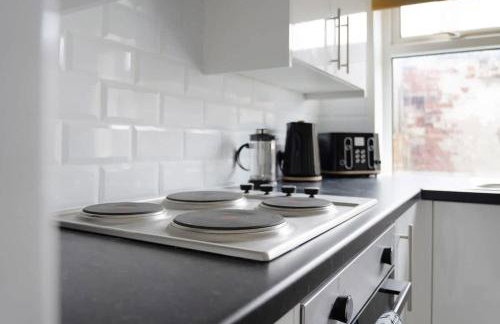 Chic Retreat Coastal Town Sleeps 4 - Foto 14