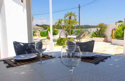 Tropical Oasis Costa Dorada with private pool - Foto 8