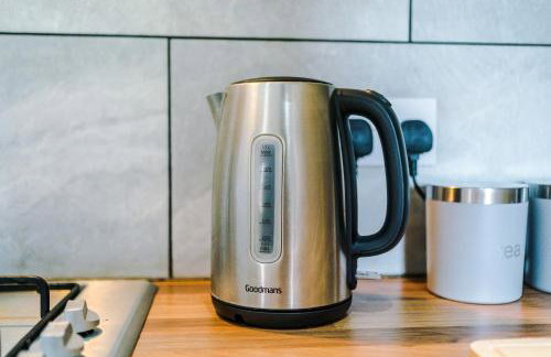 Modern 3 Bedroom House Perfect for Short and Long Stays - Foto 71