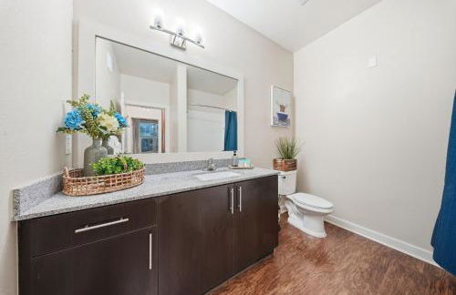 Chic 2BR w Pool Pet-Friendly Unit #14 - Foto 37