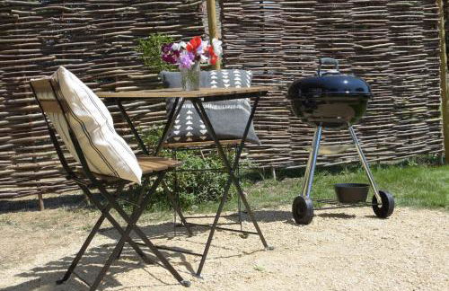 Purbeck Shepherd Huts - Photo 16