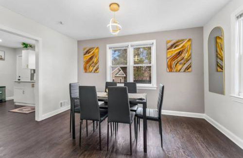 Two Dulles homes 1 price sleeps 16 w-EV parking - Foto 38