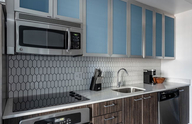 Mint House Nashville — The Gulch — 11th Ave S - Photo 11