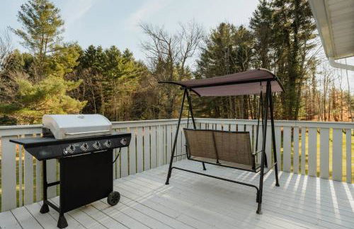 Swan Pond Cabin Hot Tub & Firepit Retreat - Foto 15