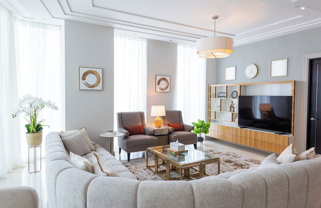 HAPPY SEASON | Four Season apartment - Photo 1