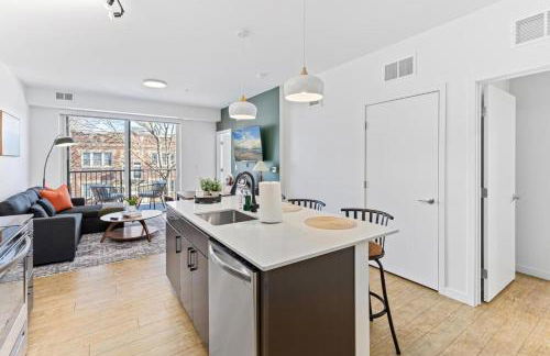 Cozy 2BR Retreat near Downtown - Foto 34