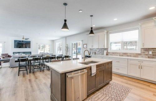 Luxury Estate with Stadium TDJ Views Sleeps 20 - Foto 37