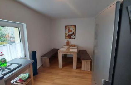 2 Room Messe Flat, 4 Min Airport, with Garden - Foto 7