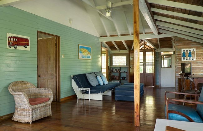 Retreat Plantation House - Photo 33