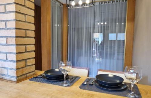 Lindo loft decorado no centro c/ garagem - Foto 1