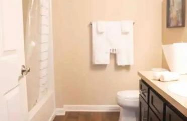 Cozy King 2 bedroom at Easton near Airport - Foto 3