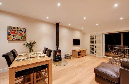 Willow Lodge, Hot Tub, Woodburner - Foto 11