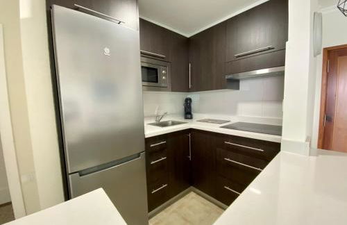 Hermoso Edificio Frente al Mar, a pie de Playa y hermosas vistas - Photo 22