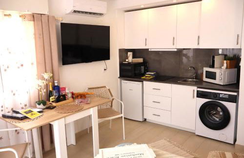 Reel Apartments- Luxury Studio with swimming pool. - Foto 13