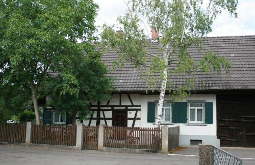 Gemütliches altes Fachwerkhaus mit Vorgarten - Foto 2