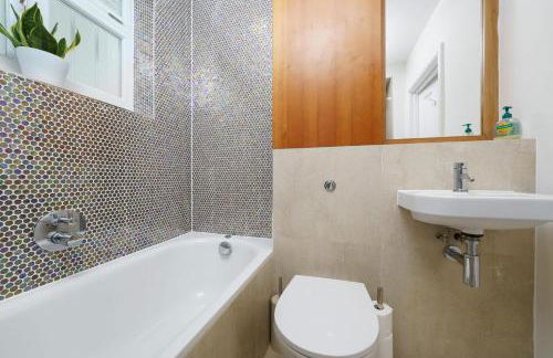 2 bedroom flat in Pimlico & Westminster - Photo 20