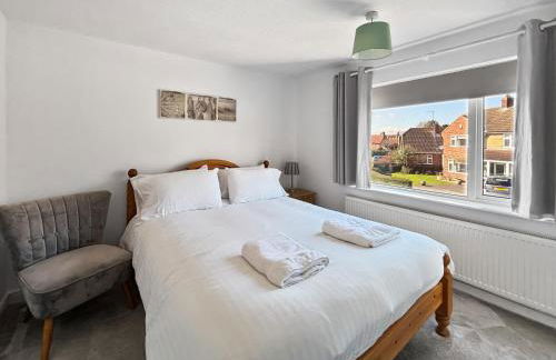 Amaya Nine Sleeps 7 Large 4 bed house - Bottesford - Foto 11