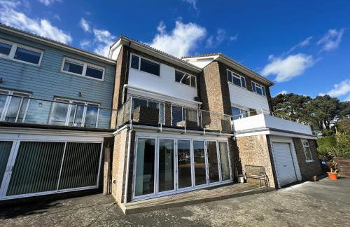 North Quay - Pet friendly Luxury Townhouse overlooking Bembridge Harbour - Photo 50