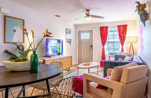 Casa Pajaritos - Pool, Firepit, Backyard near Riverwalk San Antonio - Foto 26