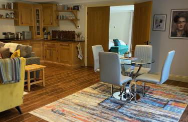 Bridge House Apartment. Luxury and cosy self contained apartment. - Photo 8