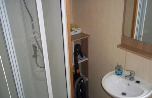 Homely caravan at Weymouth Bay - Foto 3