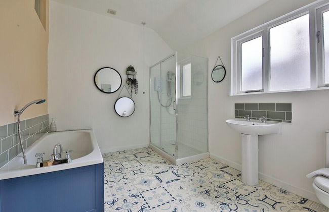 4 Bed House with Pool Table & Parking - Foto 79