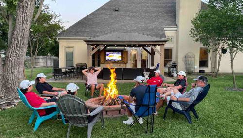 Spirit of Aggieland Retreat-HugeYard-1 Mile to A&M - Foto 2